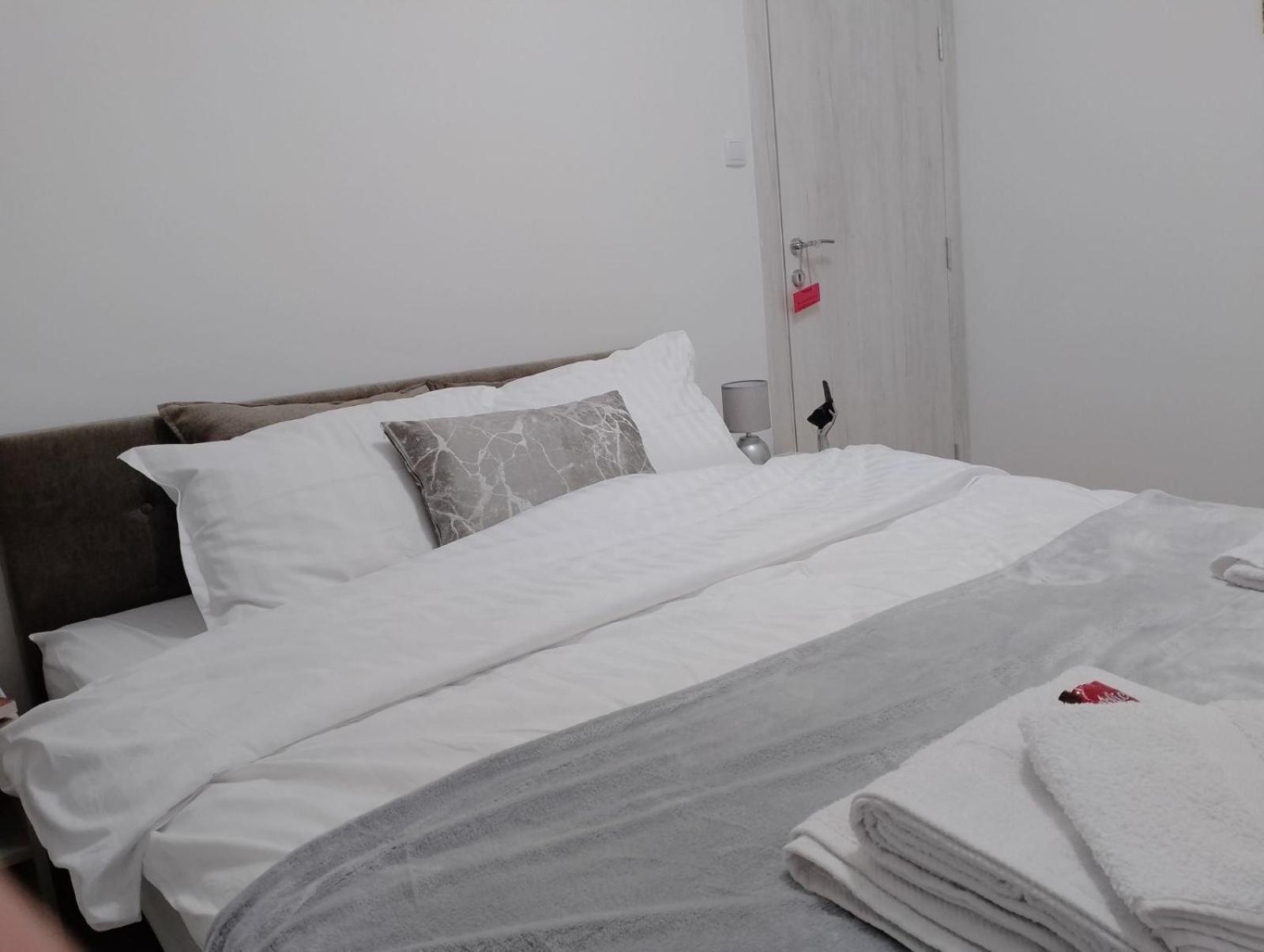 Apartman Dve Lipe Palic Exterior photo
